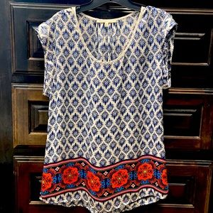 LIKE NEW, Daniel Rainn, Satin Blouse